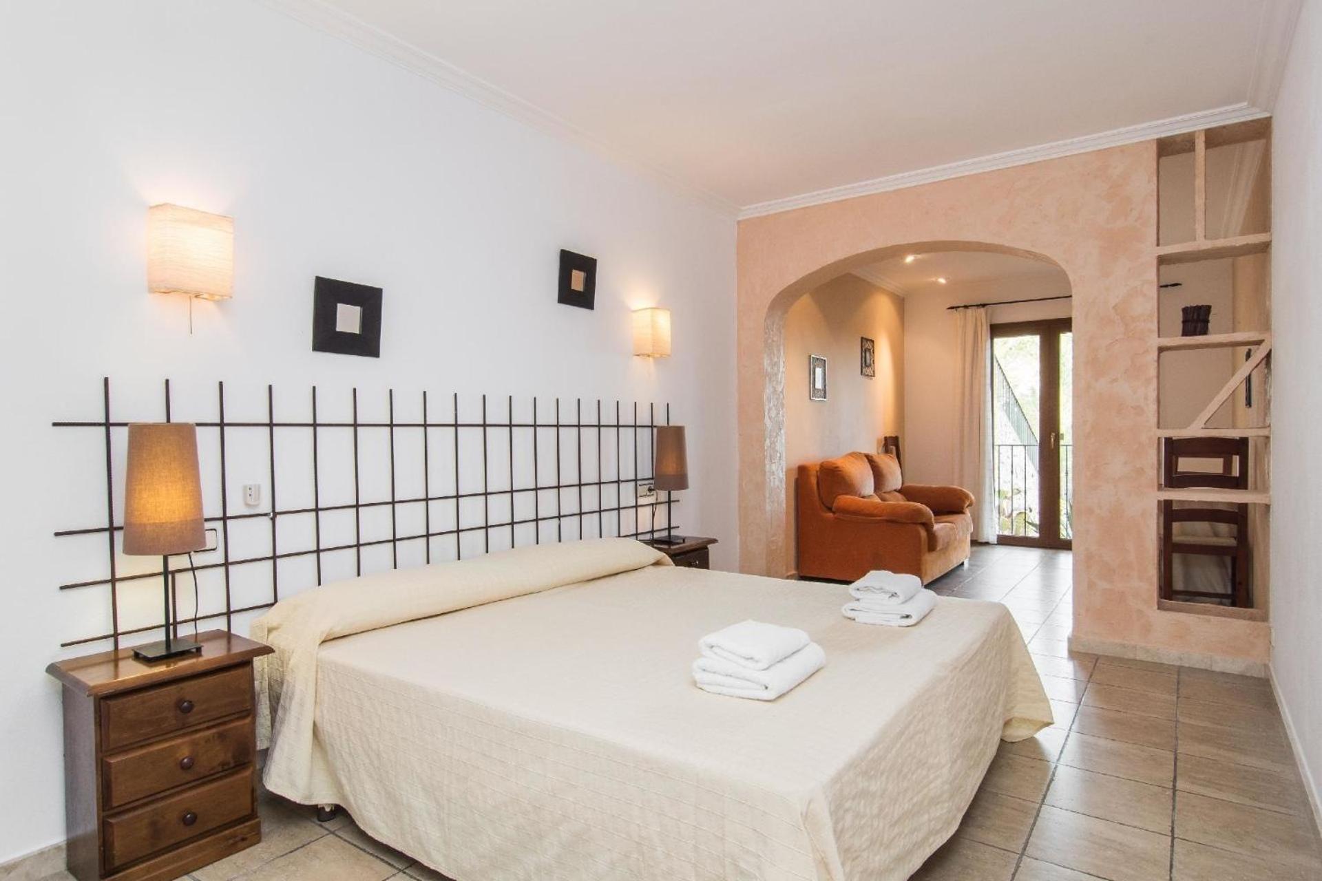 Ferienhaus Fuer 12 Personen Ca 400 M In Son Macia, Balearen Mallorca Exterior photo