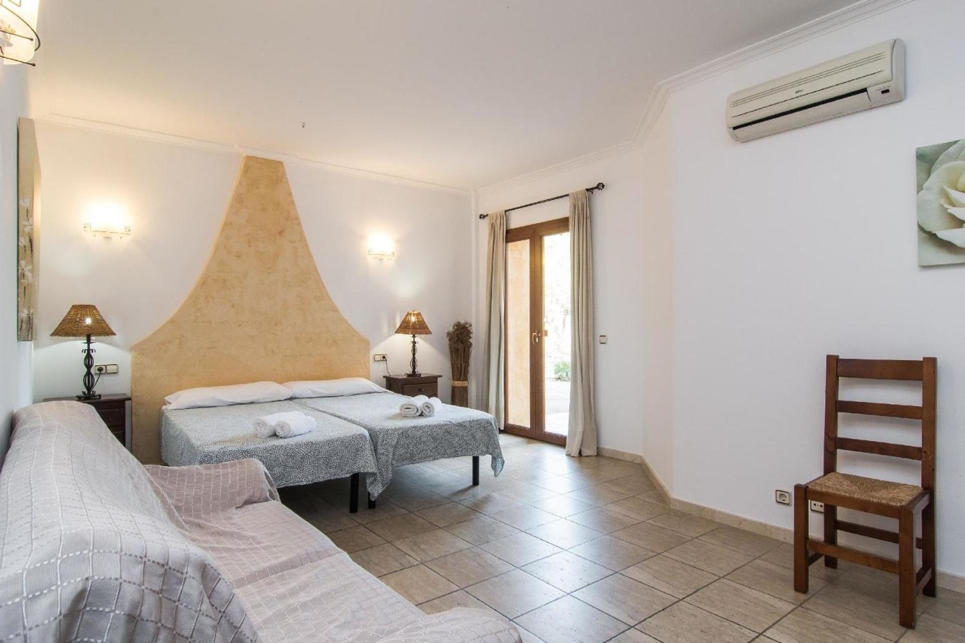 Ferienhaus Fuer 12 Personen Ca 400 M In Son Macia, Balearen Mallorca Exterior photo